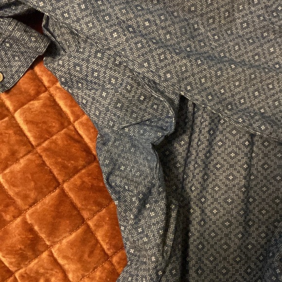 LOFT Patterned Chambray Buttondown - Picture 8 of 8